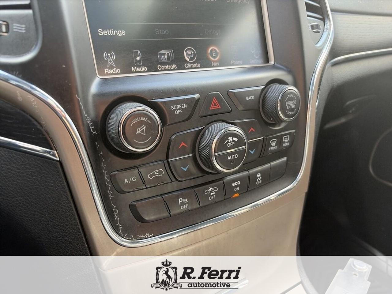 2014 Jeep Grand Cherokee Summit 4dr 4x4 Photo