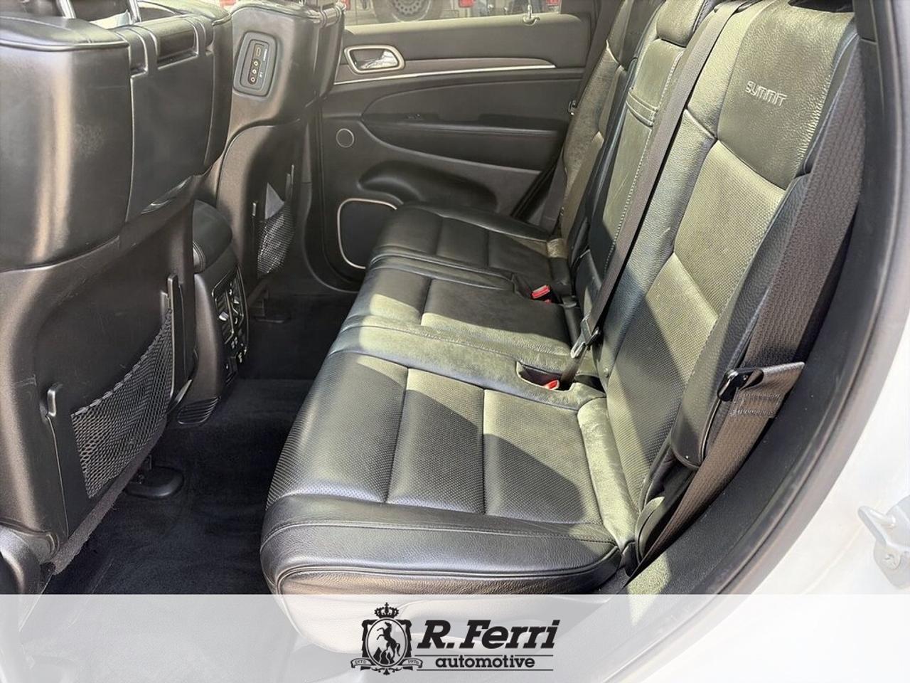 2014 Jeep Grand Cherokee Summit 4dr 4x4 Photo