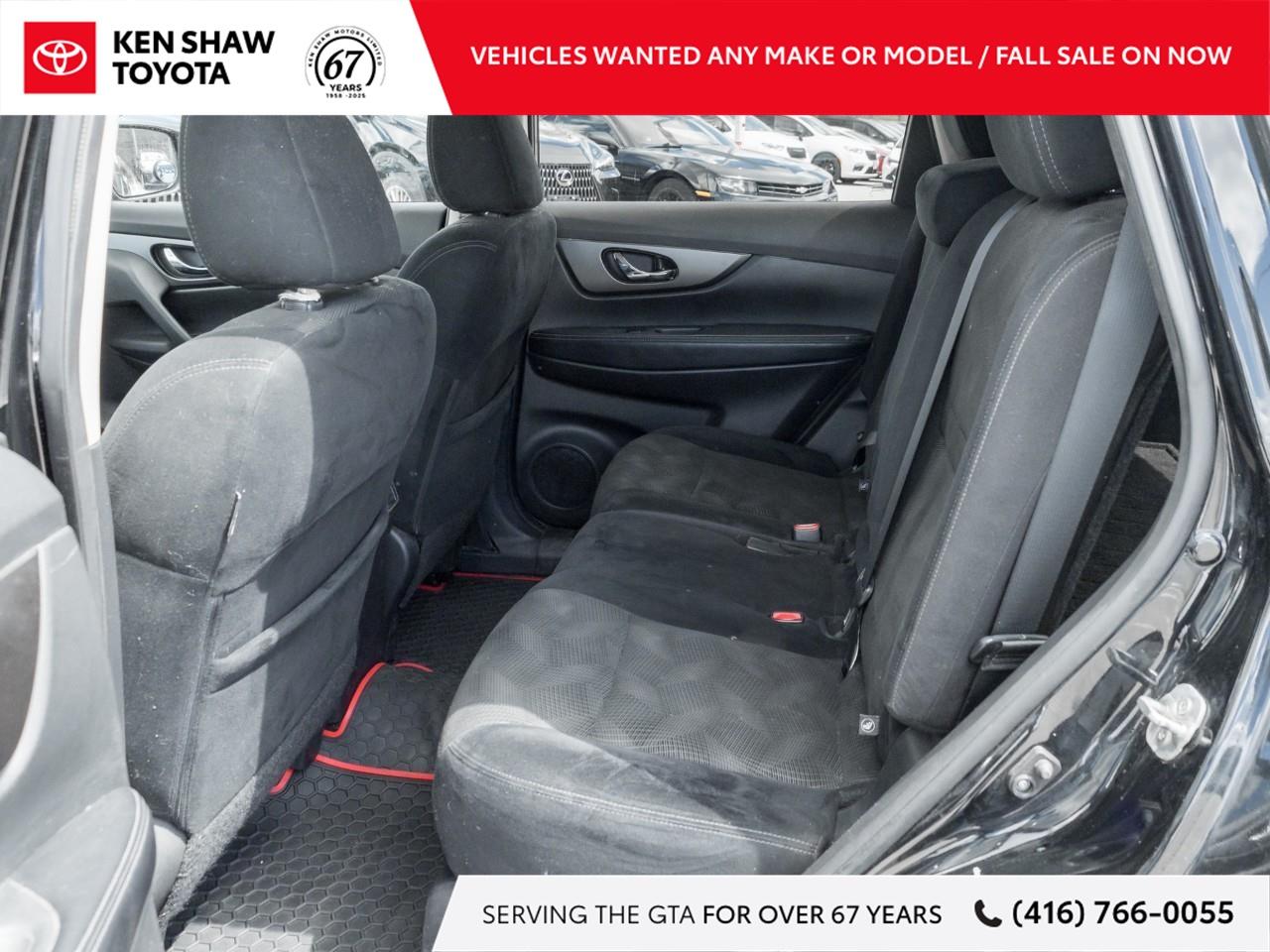 2015 Nissan Rogue S 4dr Front-wheel Drive Photo