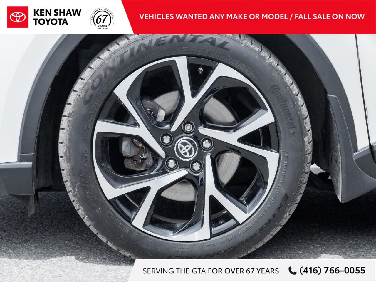 2021 Toyota C-HR XLE Premium 4dr Front-Wheel Drive Sport Utility Photo