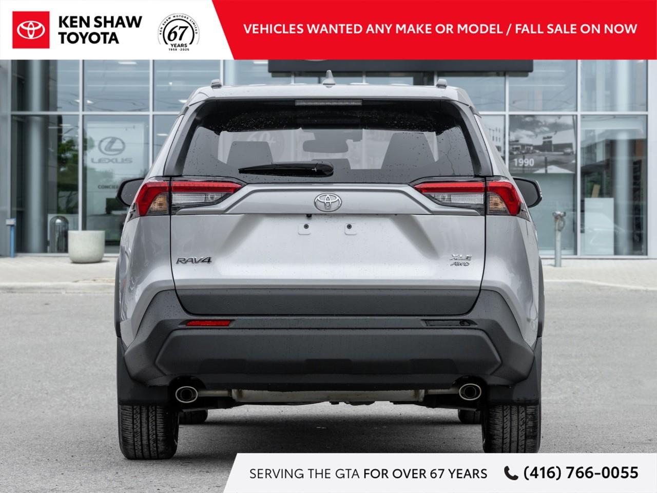 2024 Toyota RAV4 XLE 4dr All-wheel Drive Photo