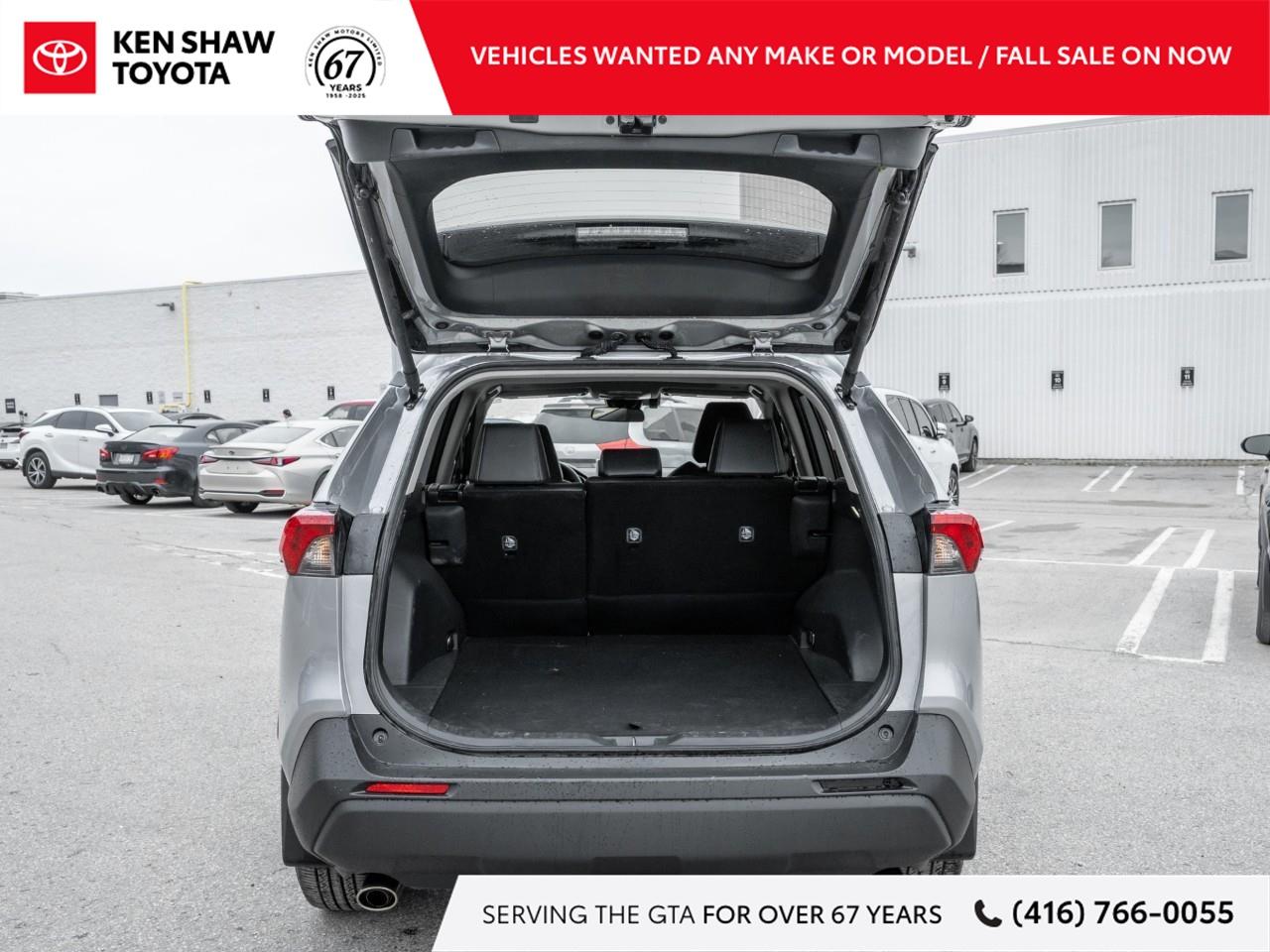 2024 Toyota RAV4 XLE 4dr All-wheel Drive Photo
