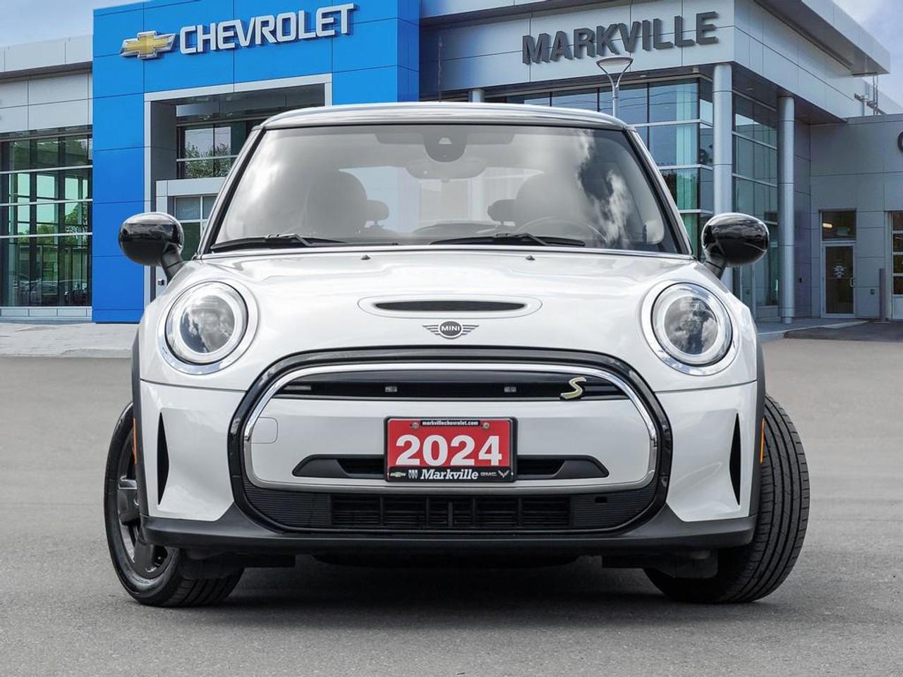 2024 MINI SE 3 Door Cooper Front-Wheel Drive Hatchback Photo