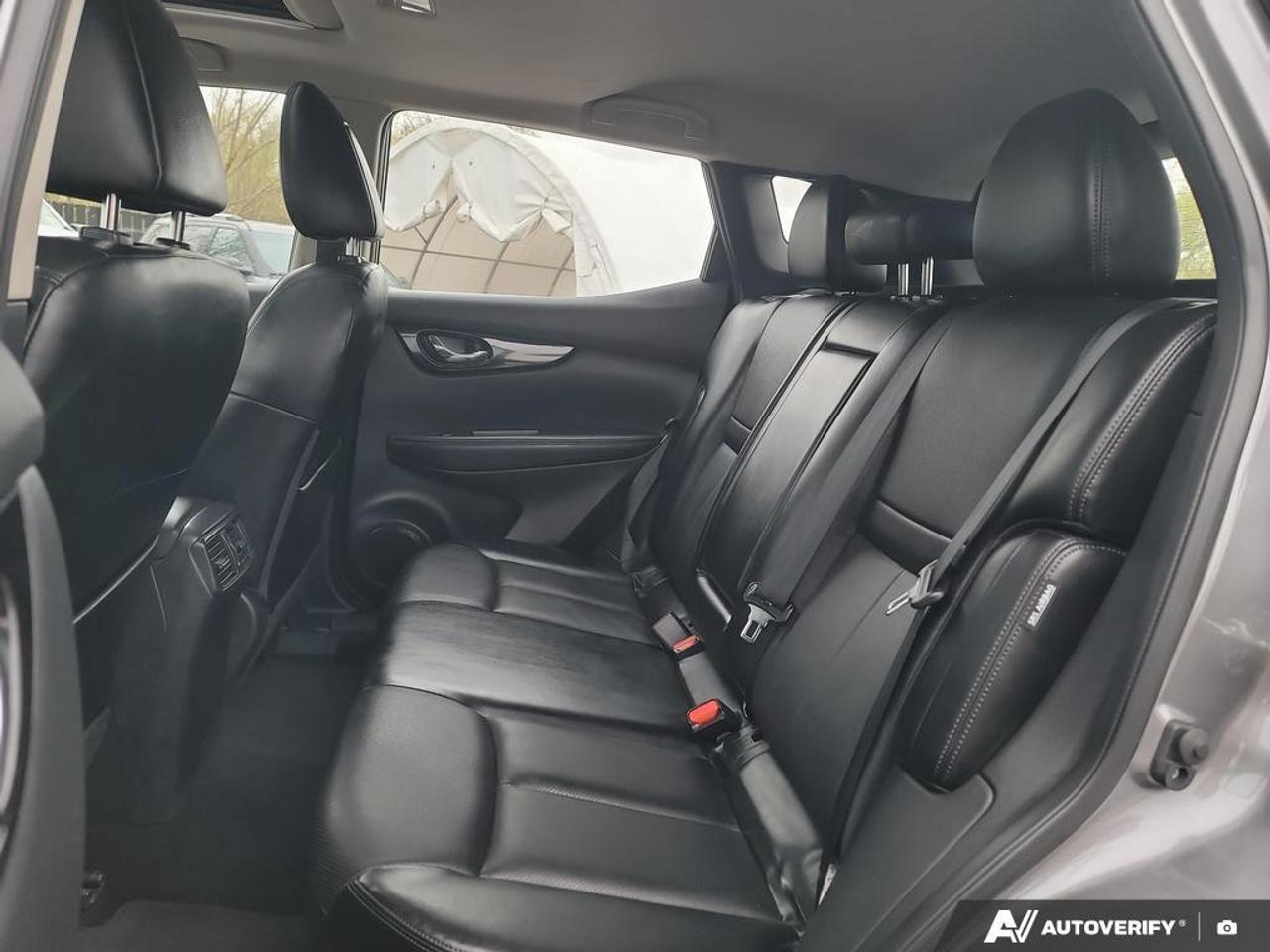 2023 Nissan Qashqai SL LEATHER   SUNROOF   NAVIGATION   REMOTE START Photo
