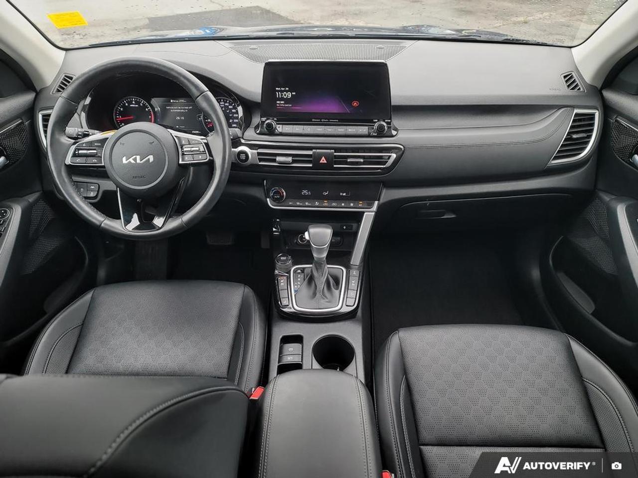2023 Kia Seltos EX Premium SUNROOF   NAVIGATION   REMOTE START   L Photo