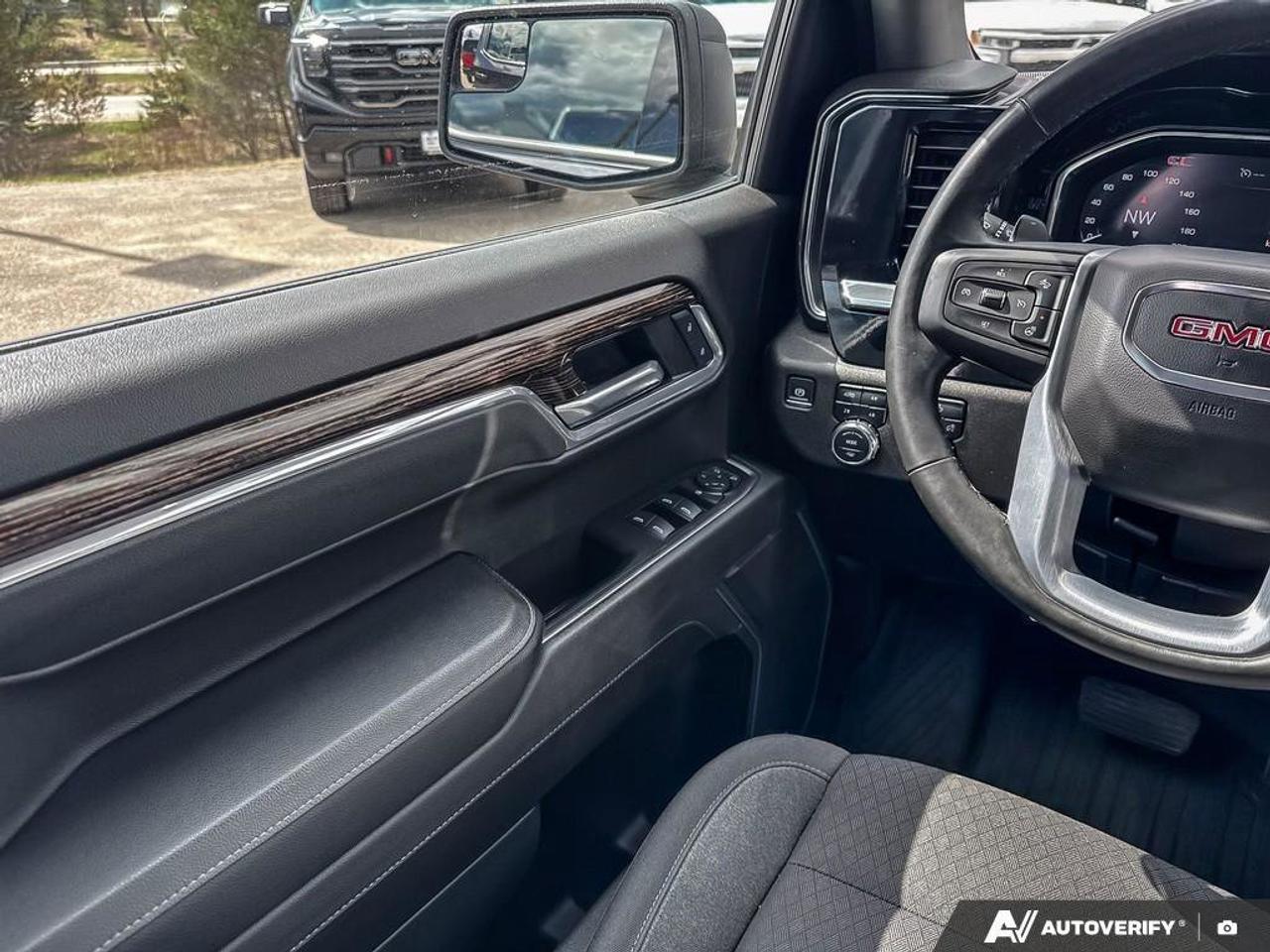 2025 GMC Sierra 1500 ElevationTrailer Brake Controller   Heated Seats Photo