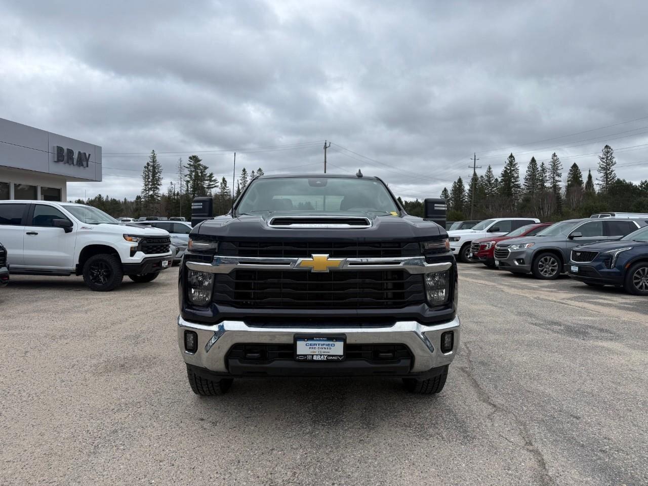 2024 Chevrolet SILVERADO 2500HD LT SPRAY IN BEDLINER. ALLWEATHER MATS. TRAILERING Photo