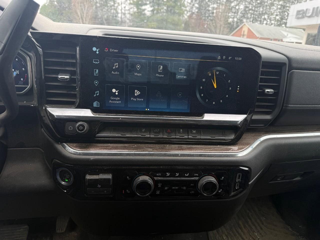 2024 Chevrolet SILVERADO 2500HD LT SPRAY IN BEDLINER. ALLWEATHER MATS. TRAILERING Photo