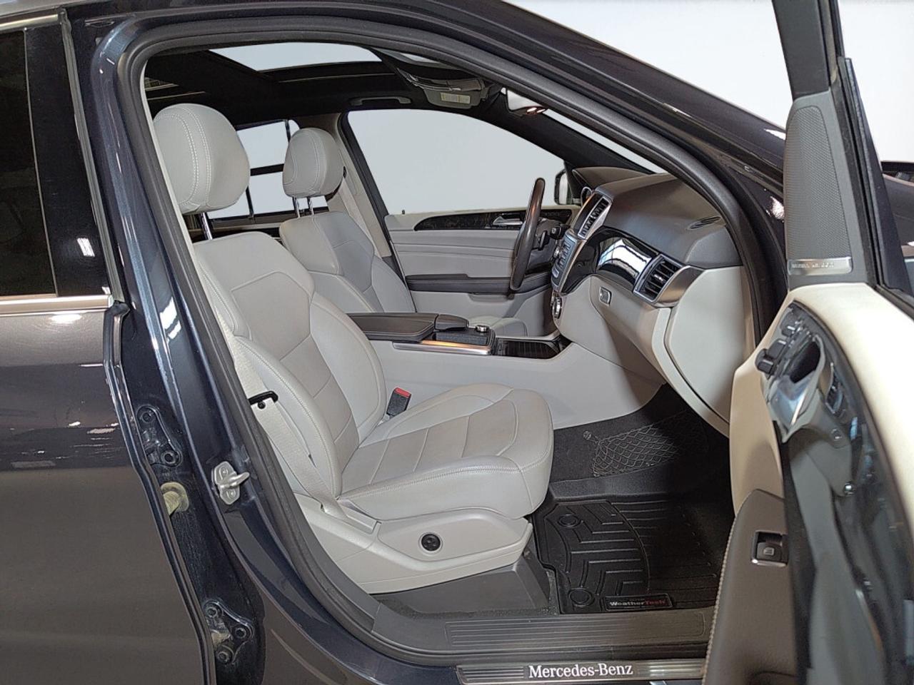 2015 Mercedes-Benz M-Class 4MATIC  ML 350 BlueTEC/ Leather/NAVI/Sunroof/Clean Photo