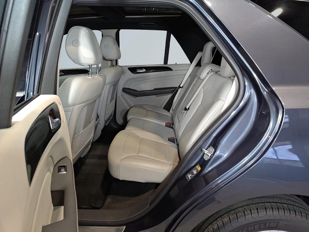 2015 Mercedes-Benz M-Class 4MATIC  ML 350 BlueTEC/ Leather/NAVI/Sunroof/Clean Photo