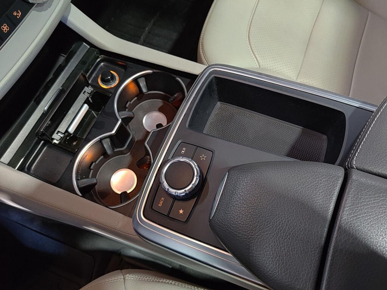 2015 Mercedes-Benz M-Class 4MATIC  ML 350 BlueTEC/ Leather/NAVI/Sunroof/Clean Photo