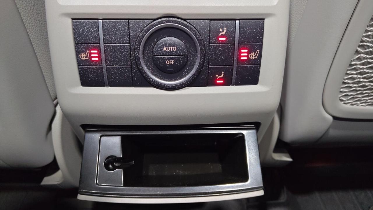 2015 Mercedes-Benz M-Class 4MATIC  ML 350 BlueTEC/ Leather/NAVI/Sunroof/Clean Photo