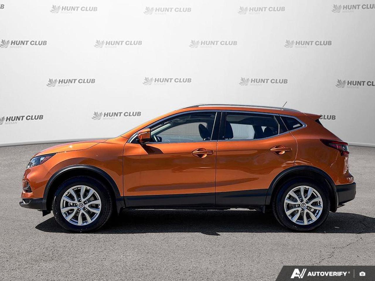 2023 Nissan Qashqai SV   Apple Car Play   Sunroof   Heated Seats Photo2
