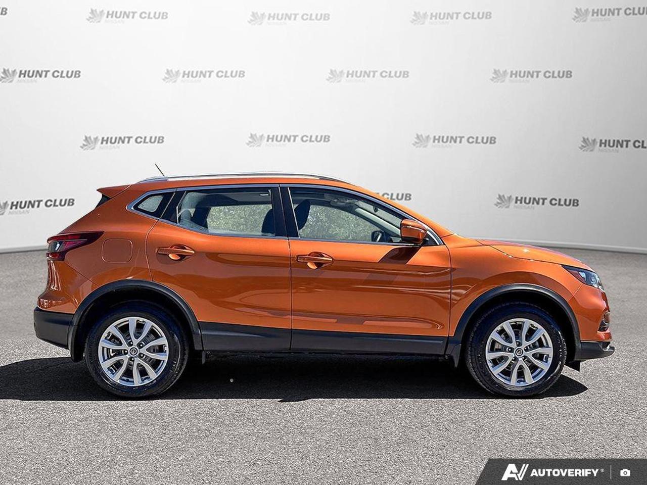 2023 Nissan Qashqai SV   Apple Car Play   Sunroof   Heated Seats Photo