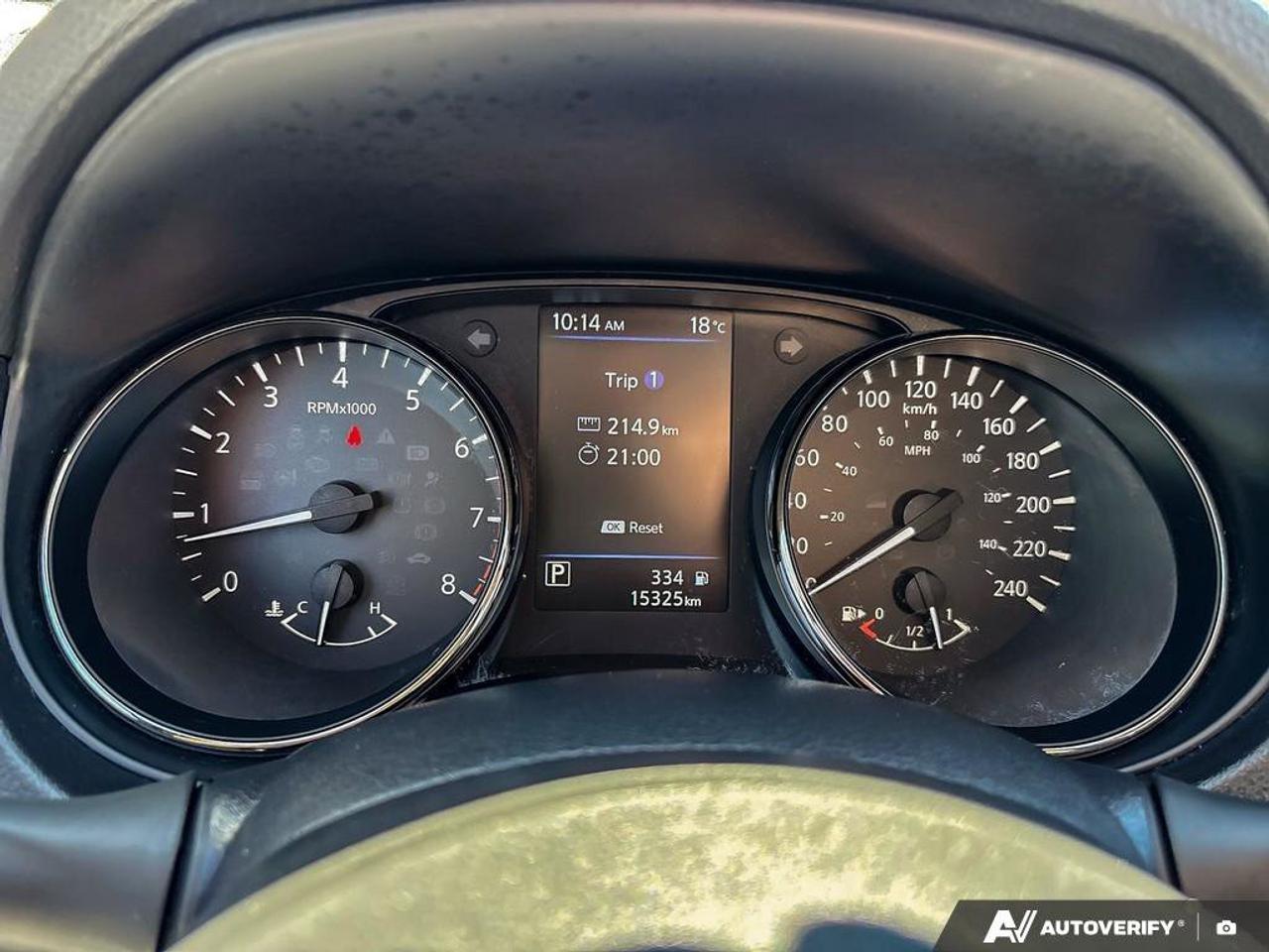 2023 Nissan Qashqai SV   Apple Car Play   Sunroof   Heated Seats Photo