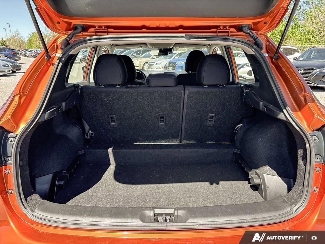2023 Nissan Qashqai SV   Apple Car Play   Sunroof   Heated Seats Photo