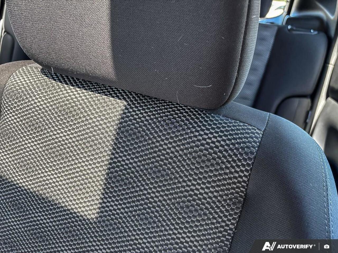 2023 Nissan Qashqai SV   Apple Car Play   Sunroof   Heated Seats Photo