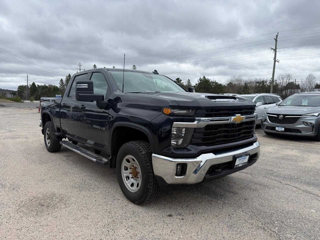 2024 Chevrolet SILVERADO 2500HD LT SPRAY IN BEDLINER. ALLWEATHER MATS. TRAILERING Photo