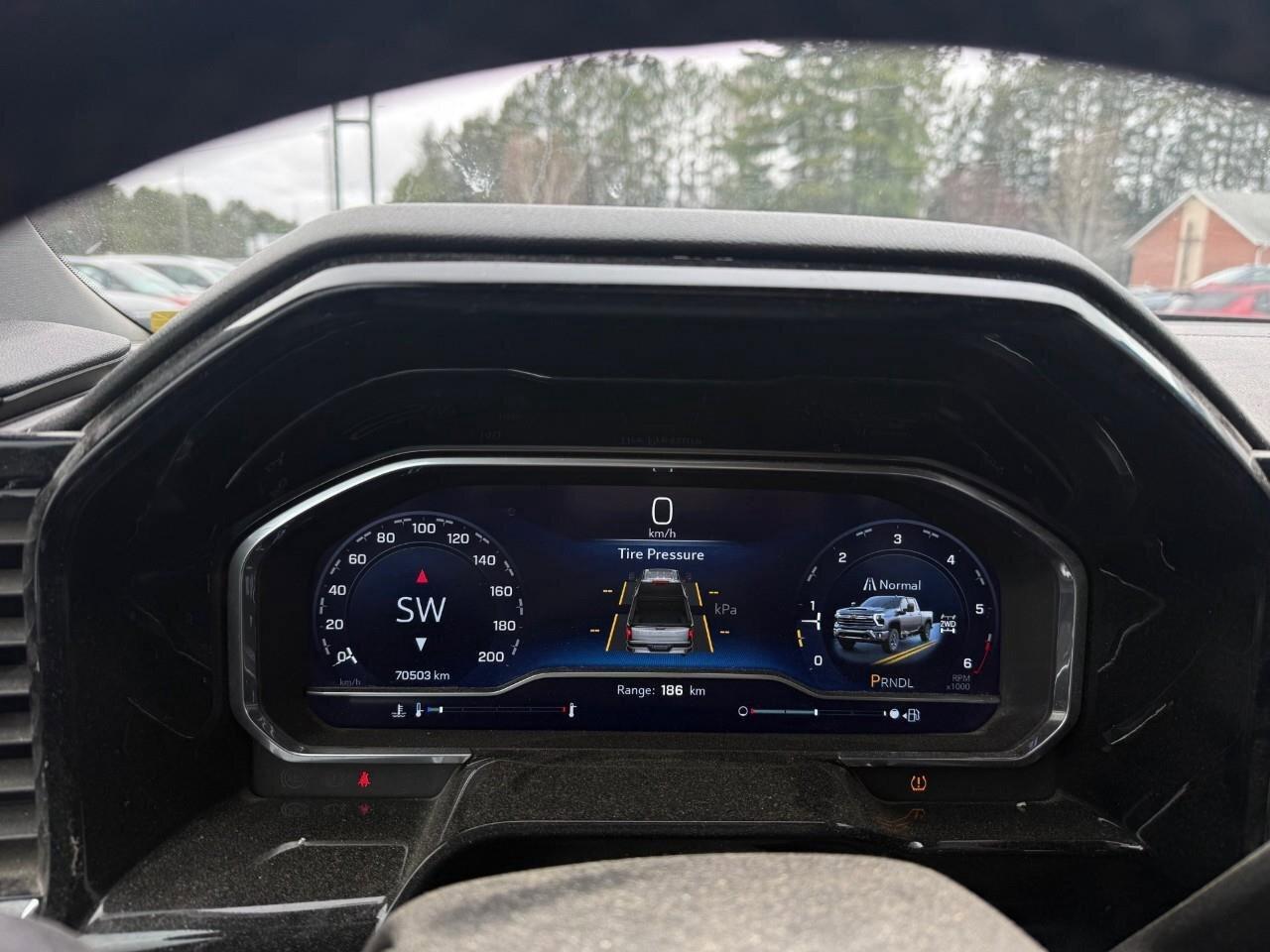 2024 Chevrolet SILVERADO 2500HD LT SPRAY IN BEDLINER. ALLWEATHER MATS. TRAILERING Photo