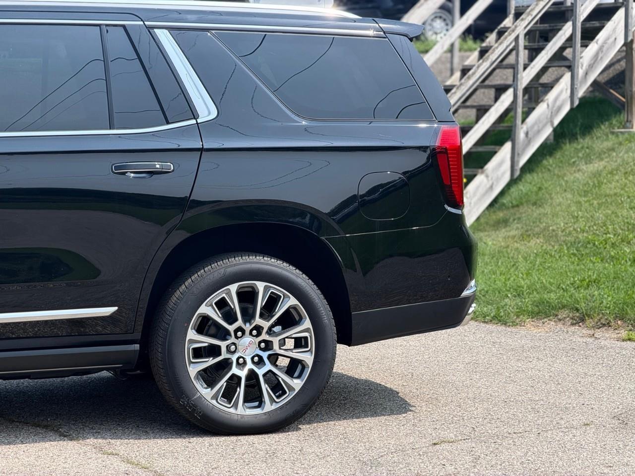 2026 GMC Yukon Denali 4dr 4x4 Photo