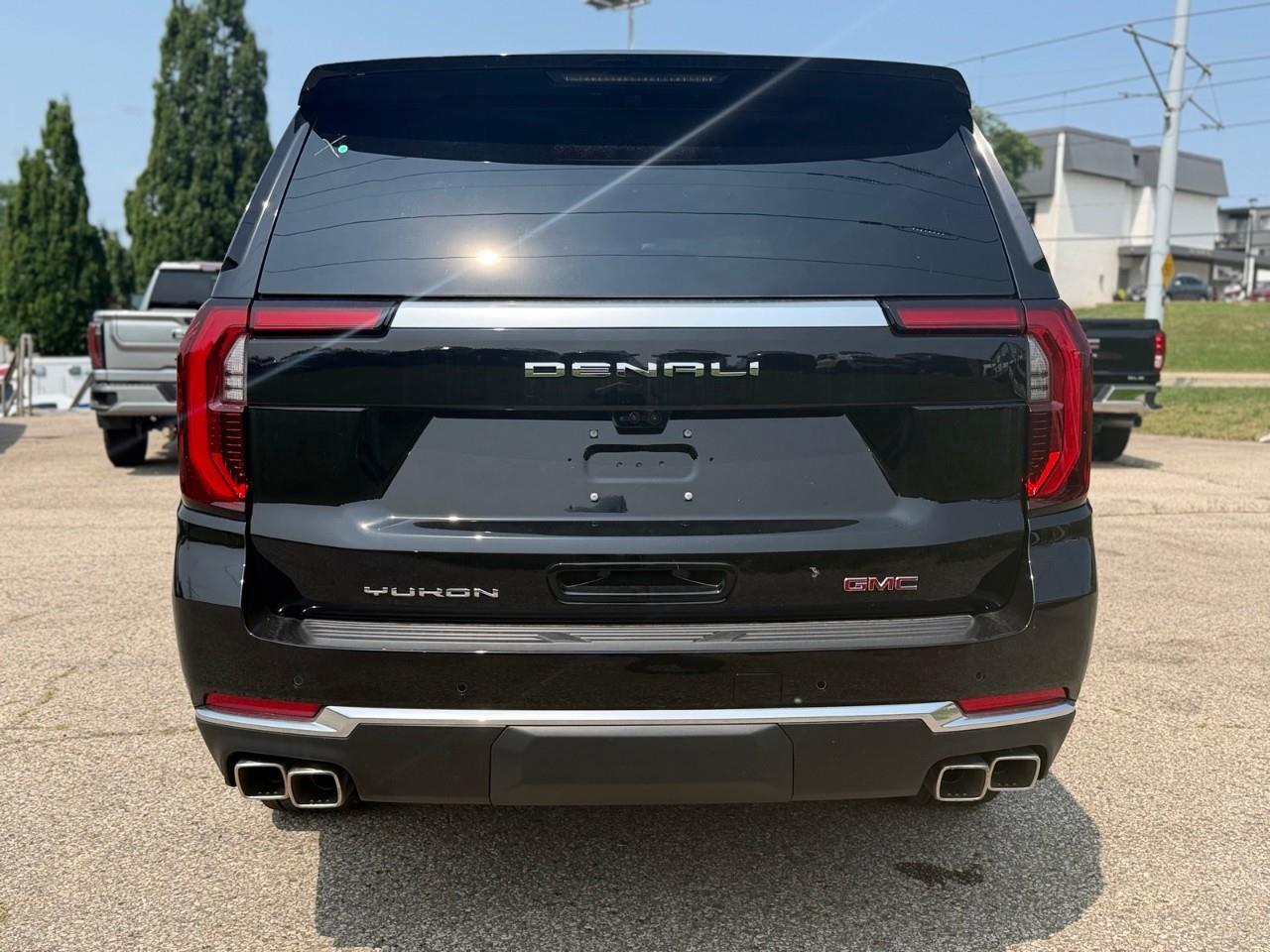 2026 GMC Yukon Denali 4dr 4x4 Photo
