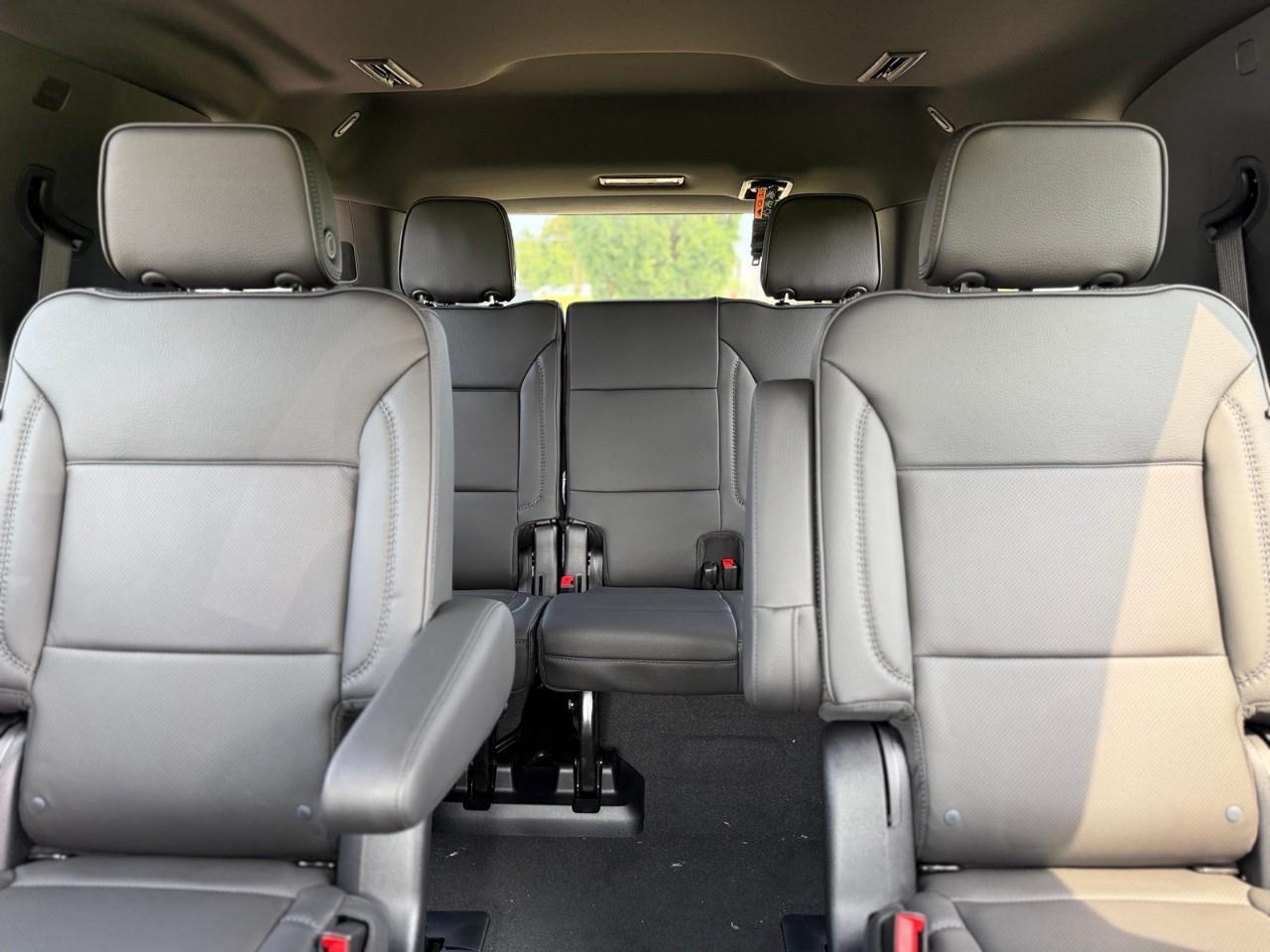 2026 GMC Yukon Denali 4dr 4x4 Photo