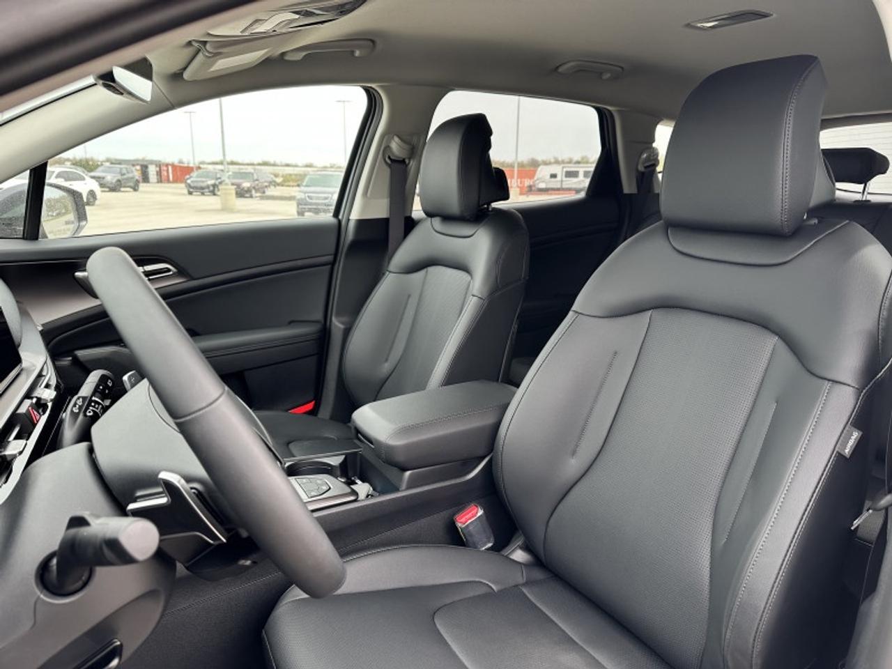 2026 Kia Sportage Hybrid EX AWD Photo
