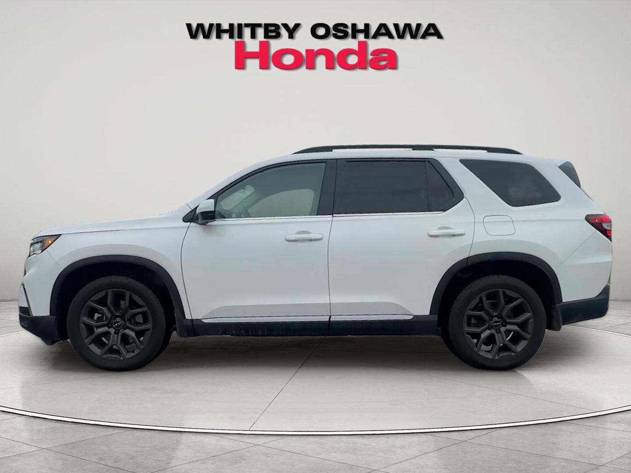 2025 Honda Pilot Touring AWD Photo