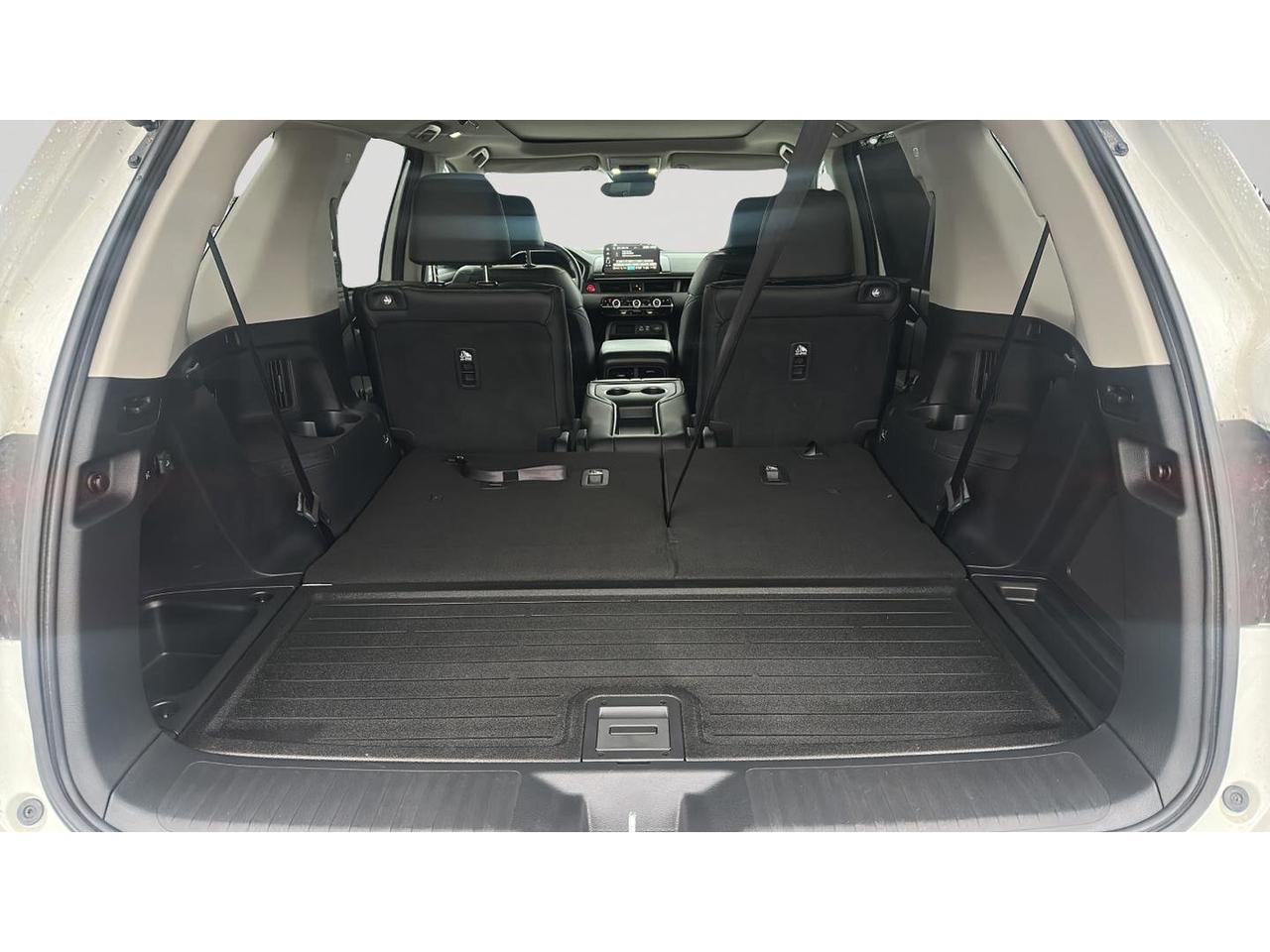 2025 Honda Pilot Touring AWD Photo
