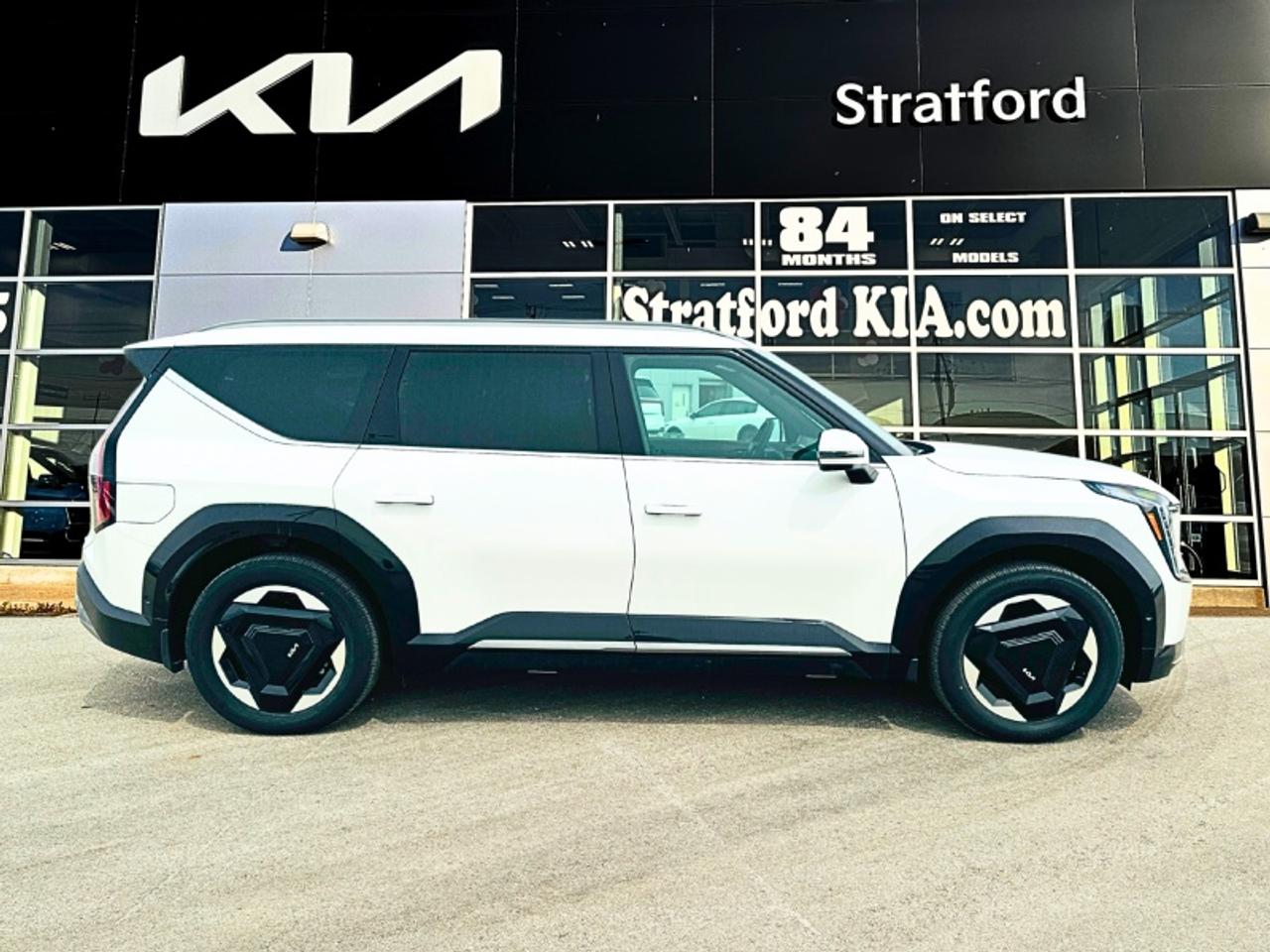 2026 Kia EV9 W/PREMIUM PACKAGE Photo