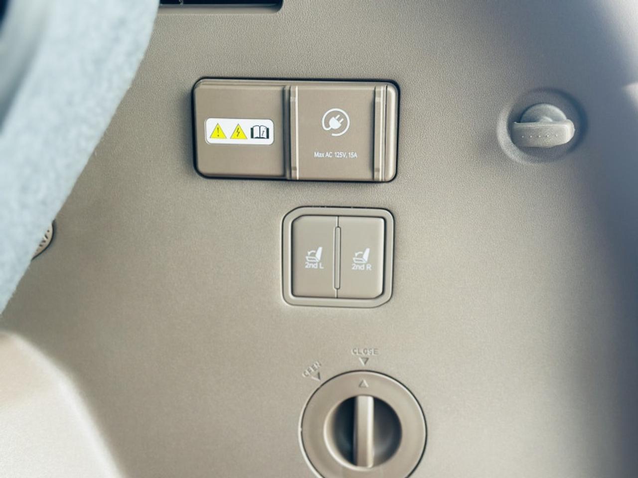 2026 Kia EV9 W/PREMIUM PACKAGE Photo
