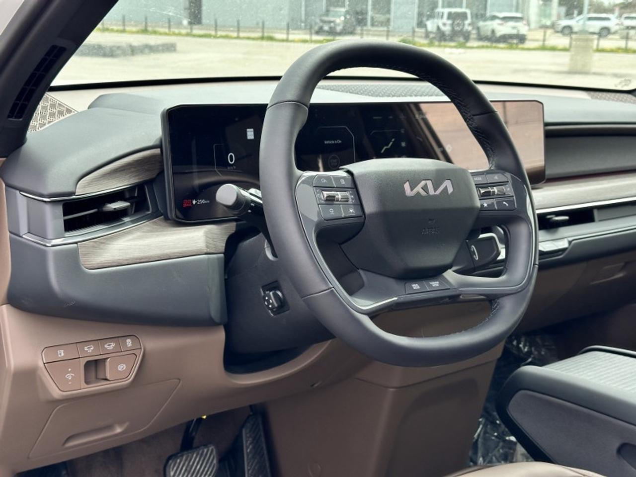 2026 Kia EV9 W/PREMIUM PACKAGE Photo