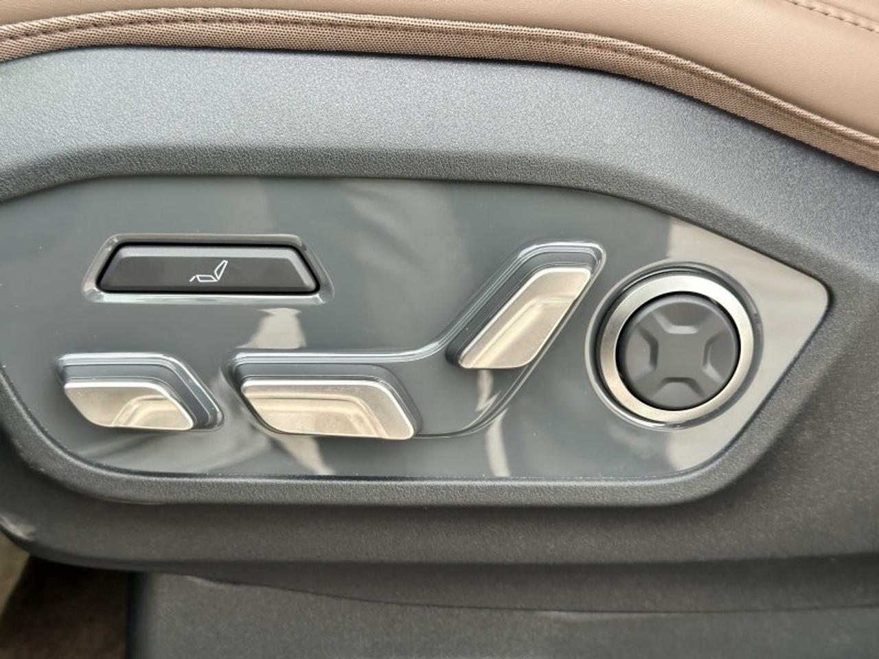 2026 Kia EV9 W/PREMIUM PACKAGE Photo