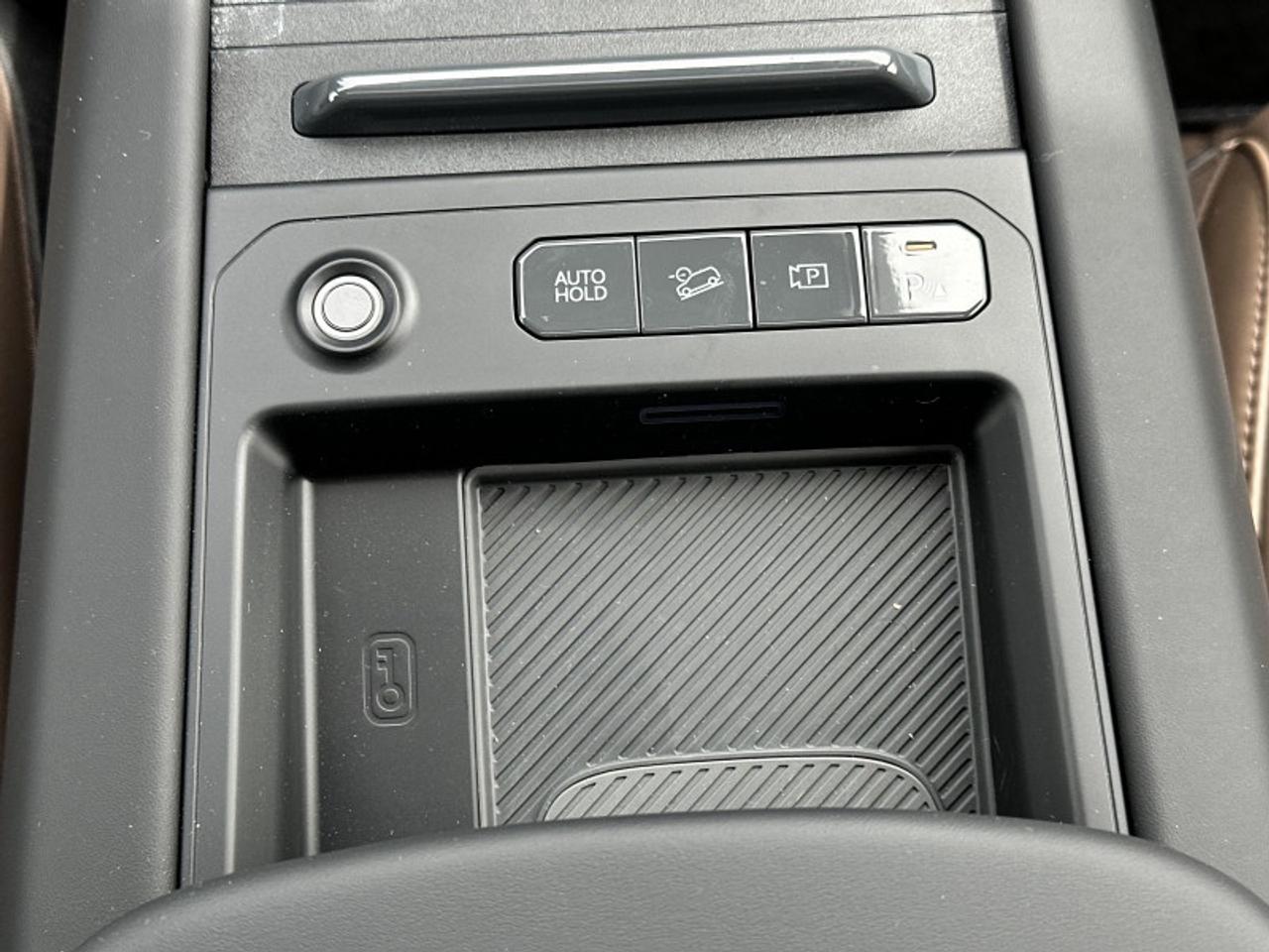 2026 Kia EV9 W/PREMIUM PACKAGE Photo