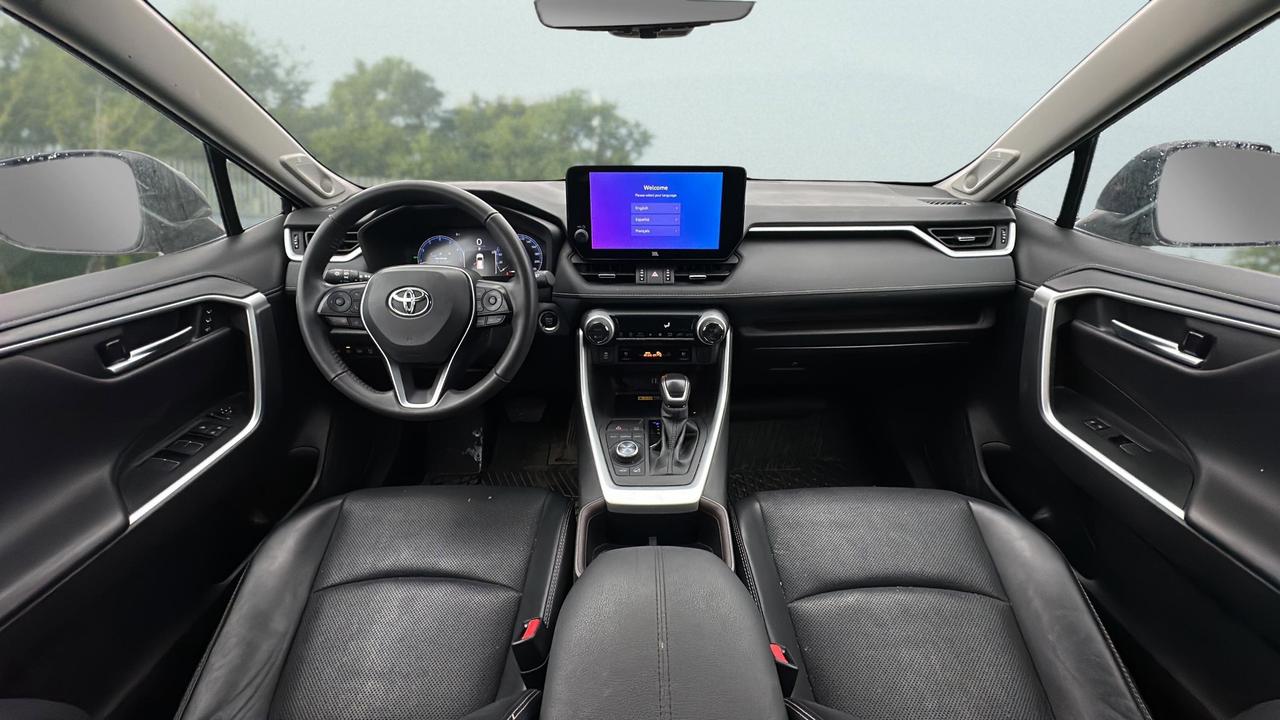 2023 Toyota RAV4 LIMITED AWD Photo