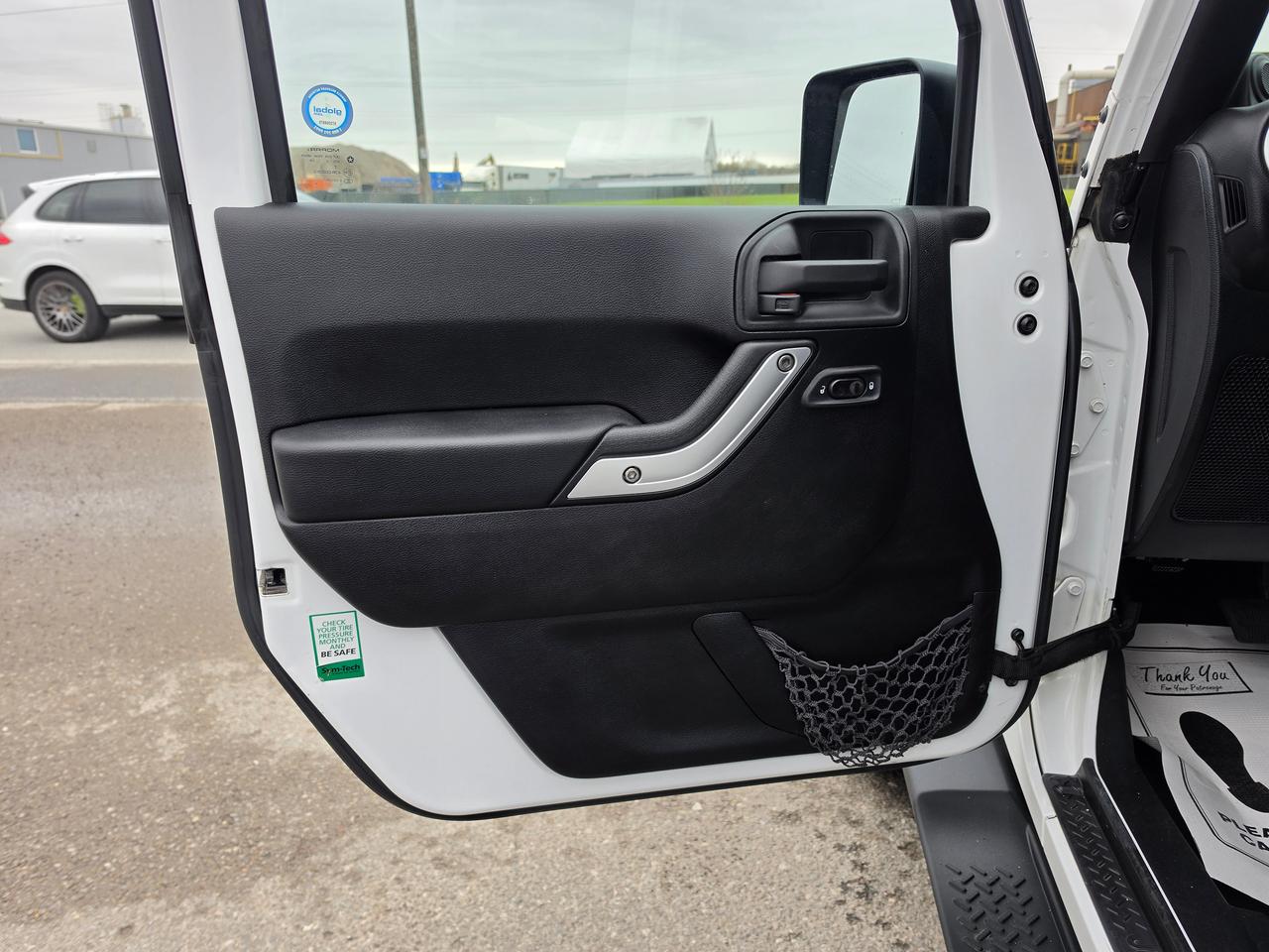 2013 Jeep Wrangler Sahara | CLEAN | LOW KMS Photo