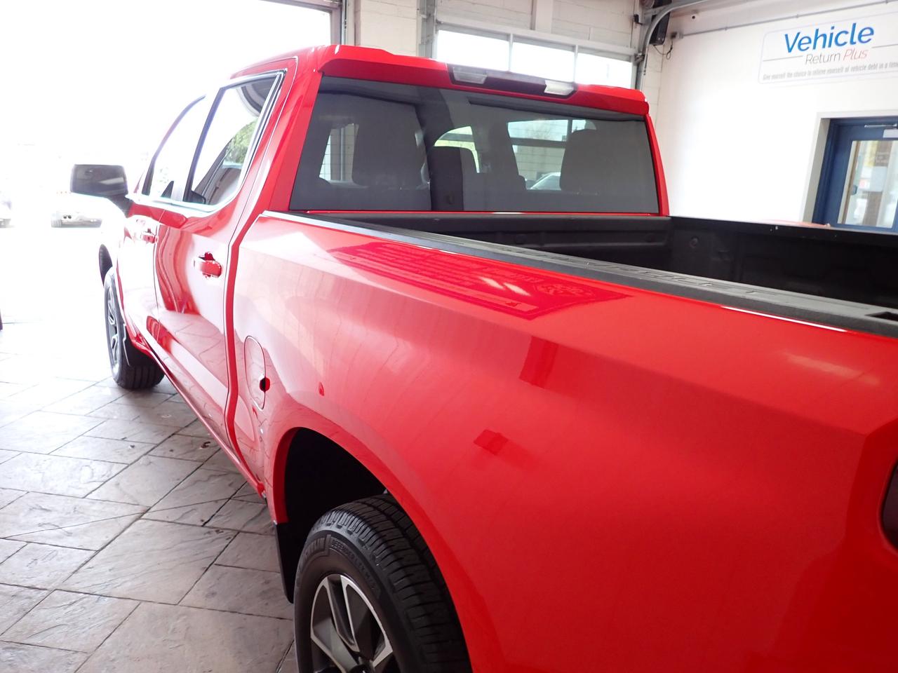 2022 Chevrolet Silverado 1500 RST 4WD CREW CAB Z71 5'8 BOX Photo