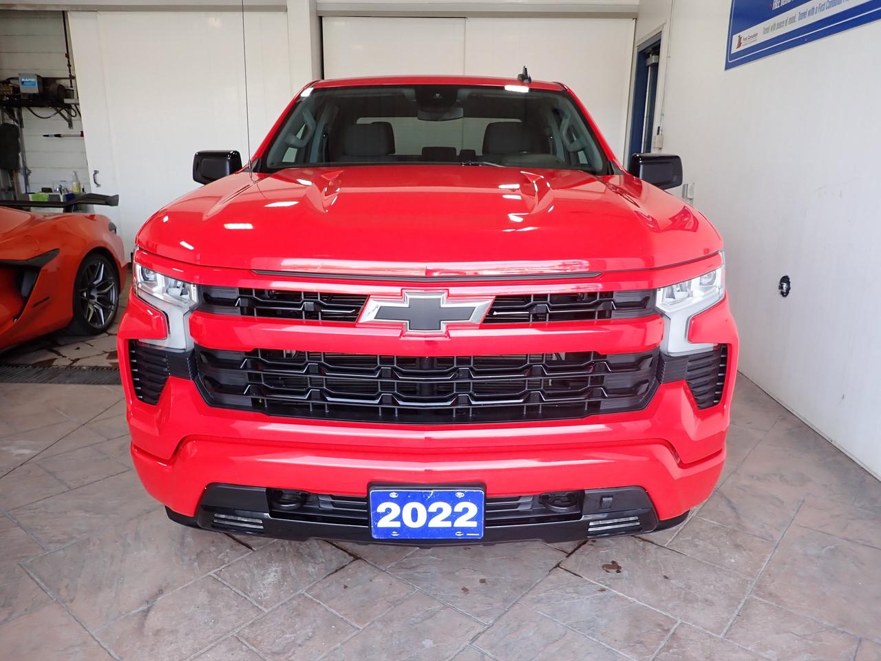2022 Chevrolet Silverado 1500 RST 4WD CREW CAB Z71 5'8 BOX Photo
