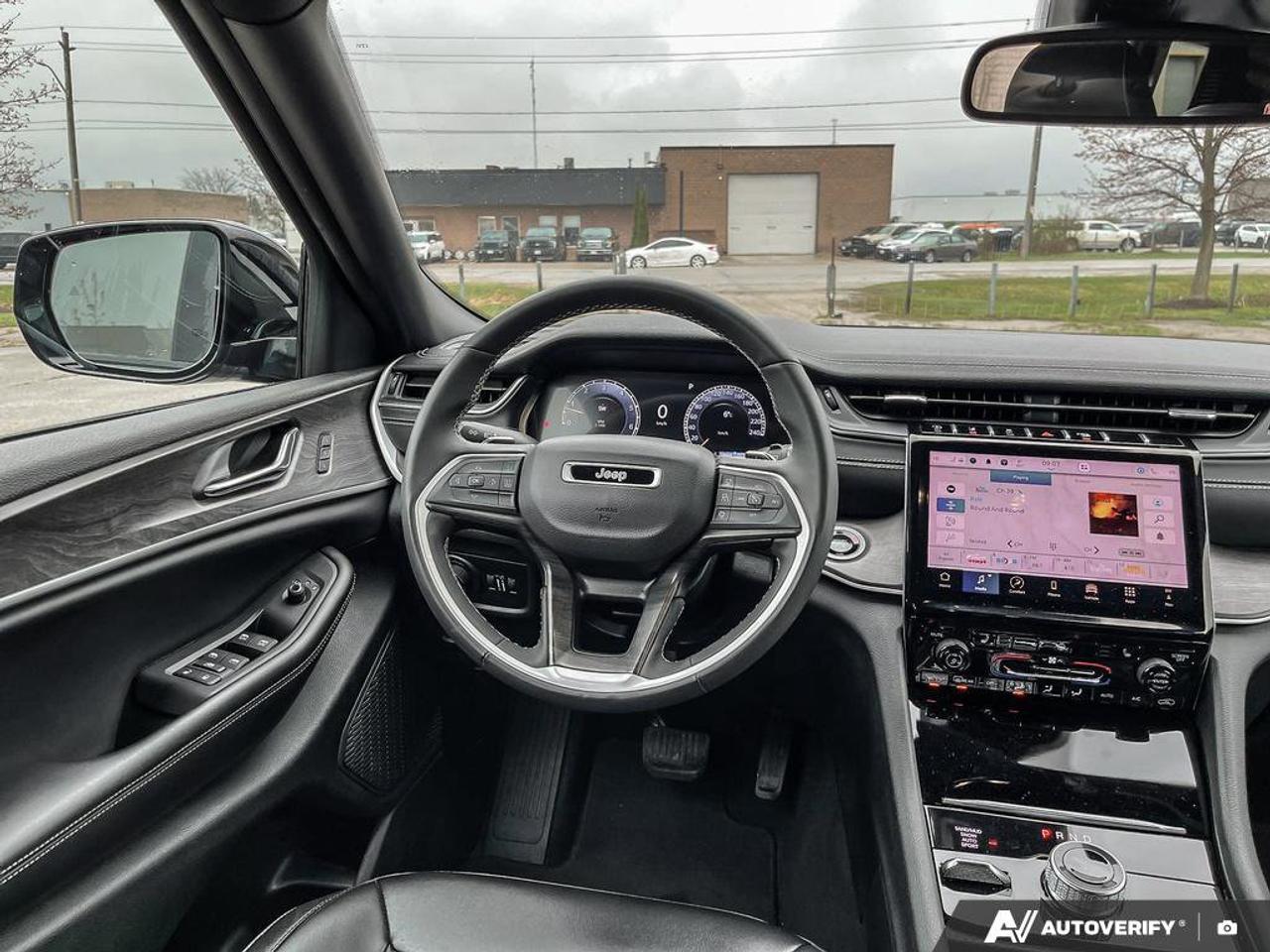 2024 Jeep Grand Cherokee L Limited | No Accidents | Heated Seats | Remote Start Photo