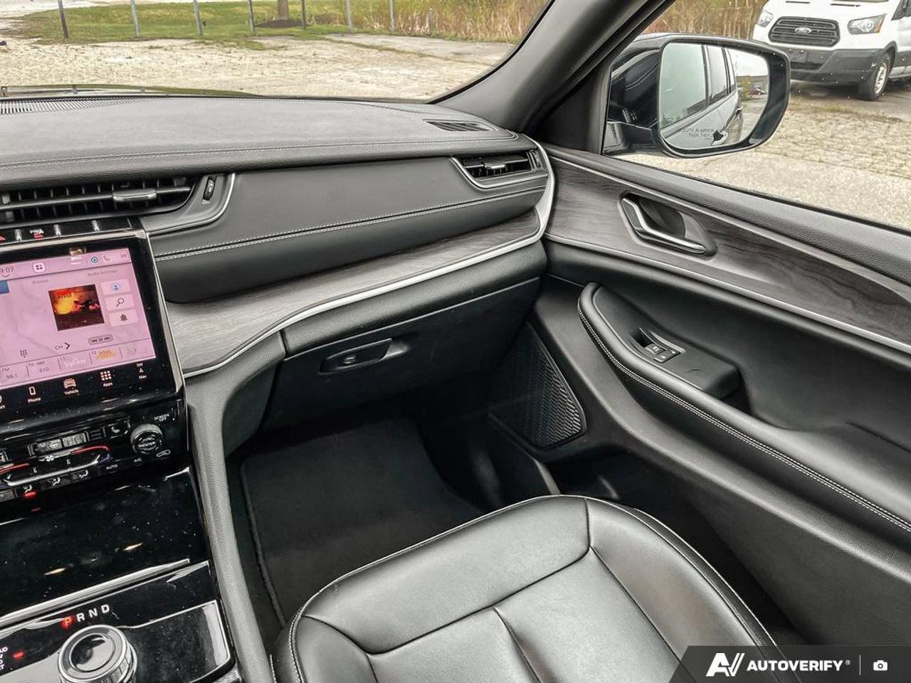 2024 Jeep Grand Cherokee L Limited | No Accidents | Heated Seats | Remote Start Photo