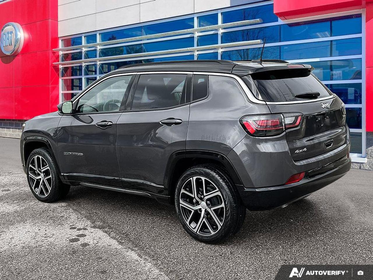 2024 Jeep Compass Limited | Leather | Sunroof | Navigation | Memory Seat | Ventilated Seats | Power Lift Gate | Photo2