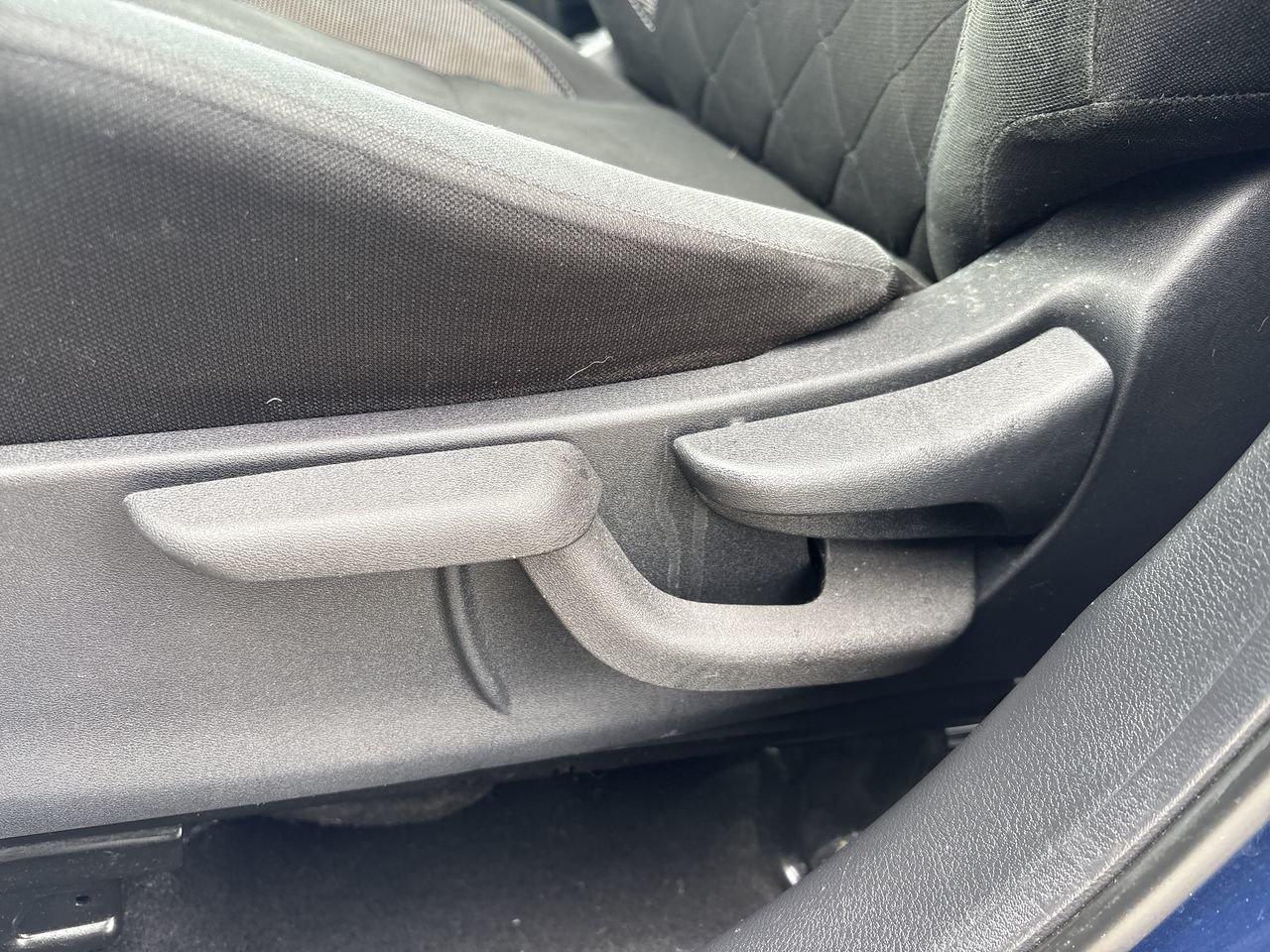 2020 Nissan Kicks SV Photo