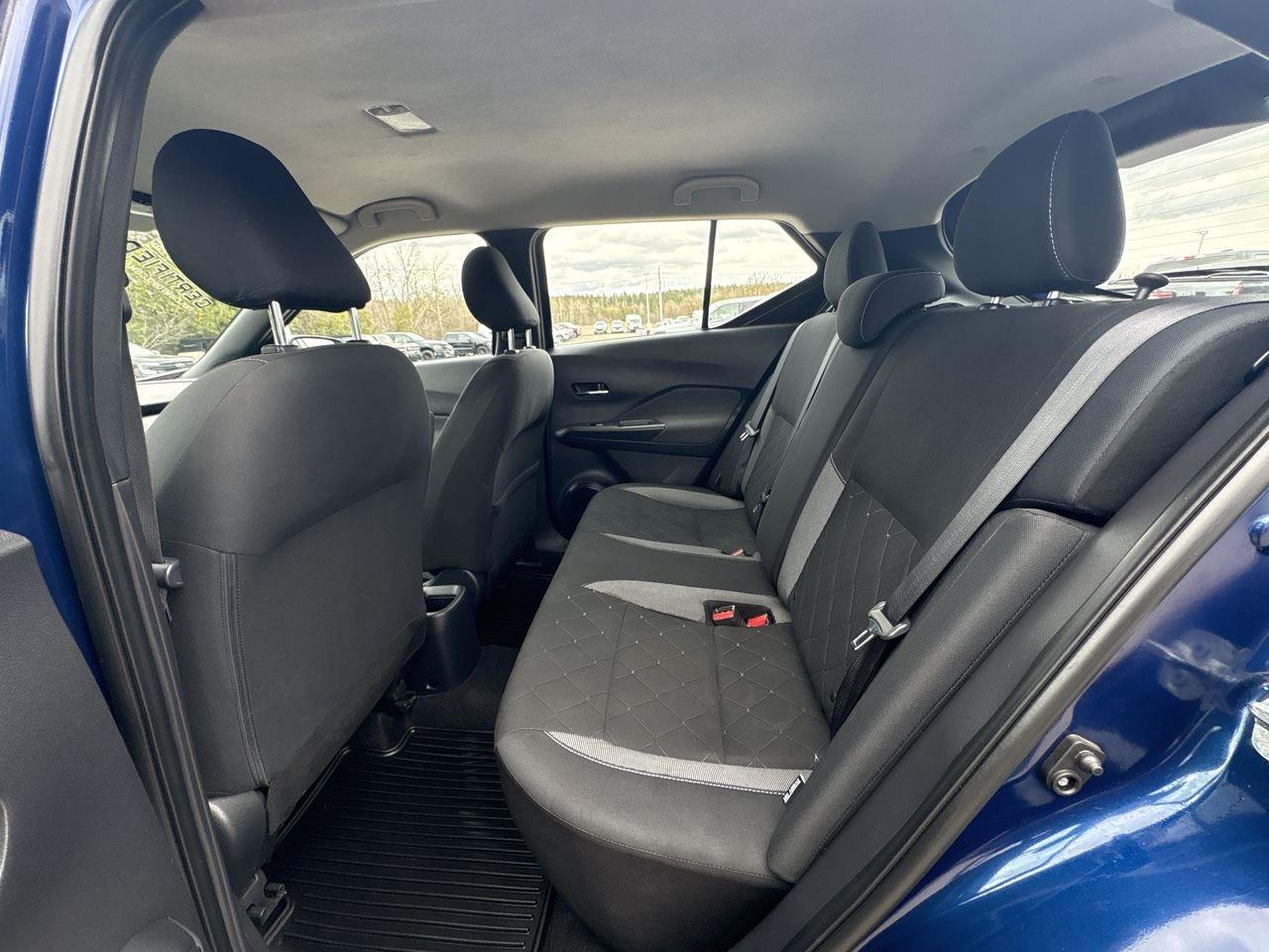 2020 Nissan Kicks SV Photo