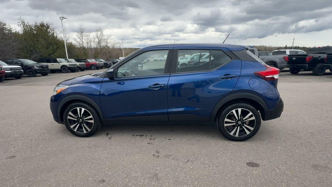 2020 Nissan Kicks SV Photo