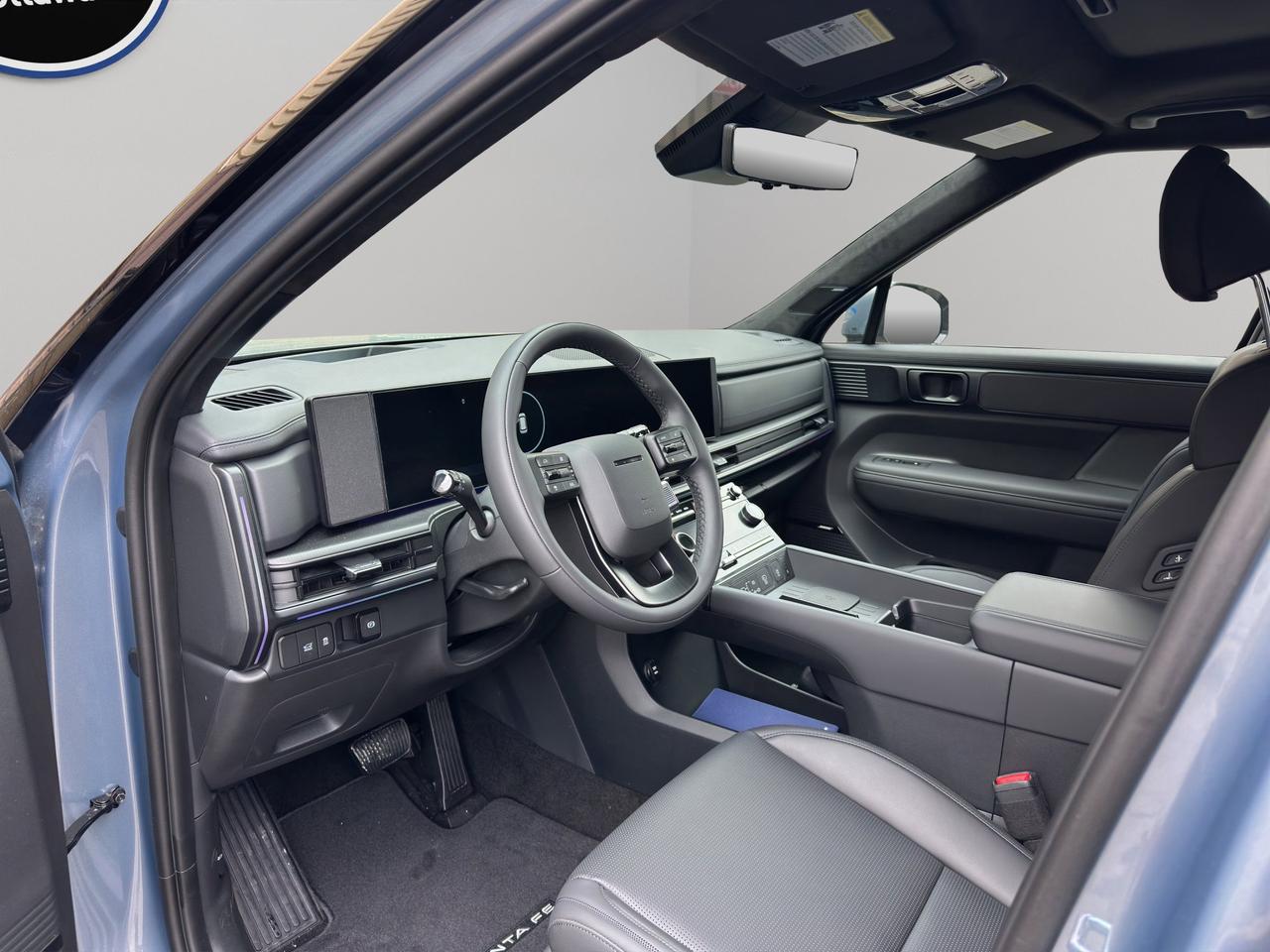 2026 Hyundai Santa Fe Hybrid Ultimate Calligraphy Photo