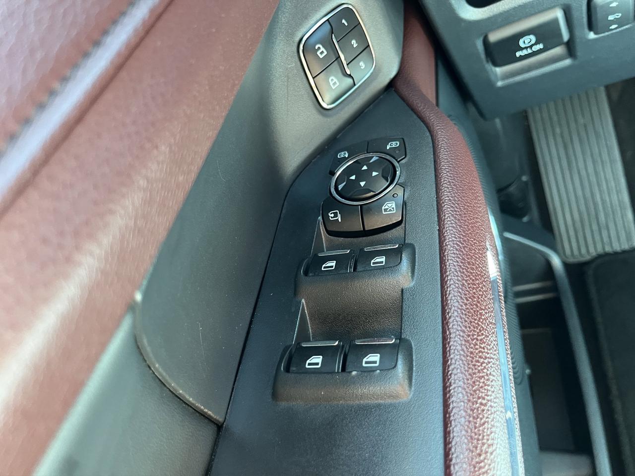 2023 Ford Expedition Limited | Heated Seats | Reverse Cam Photo