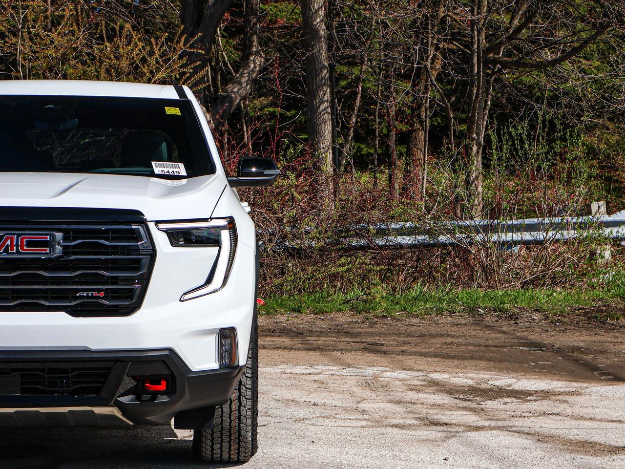2026 GMC Acadia AT4 Photo