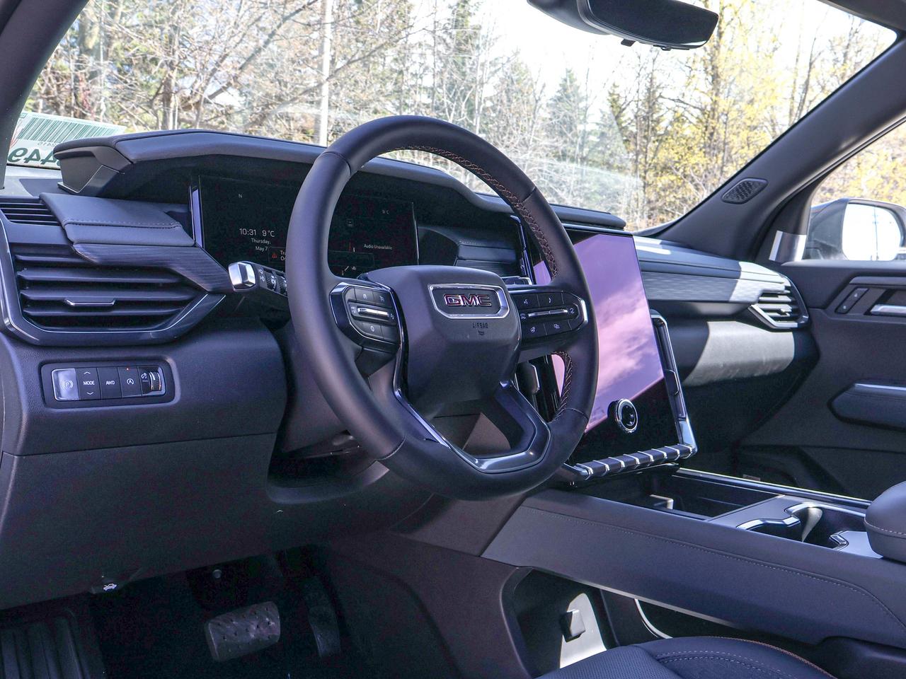 2026 GMC Acadia AT4 Photo