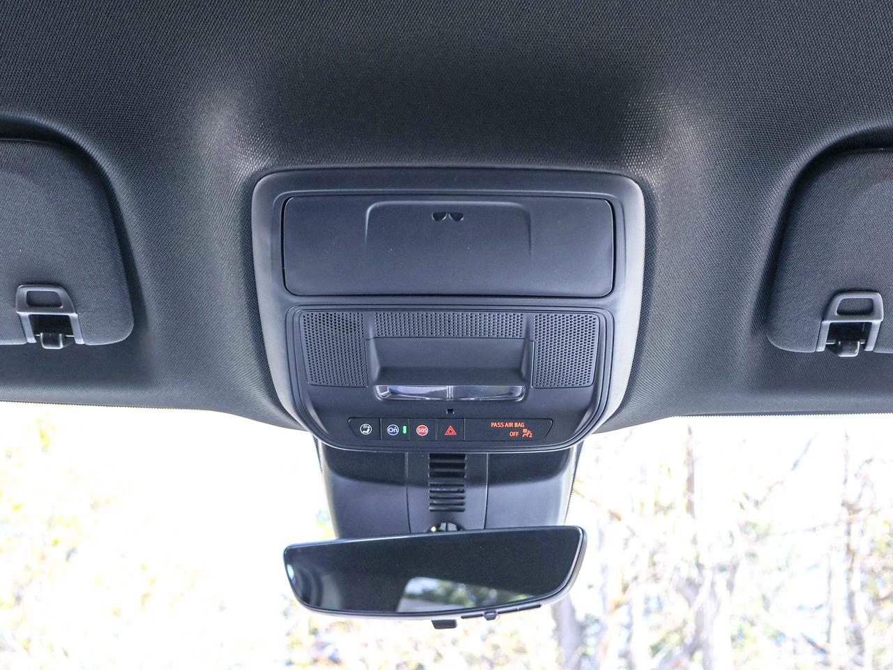 2026 GMC Acadia AT4 Photo