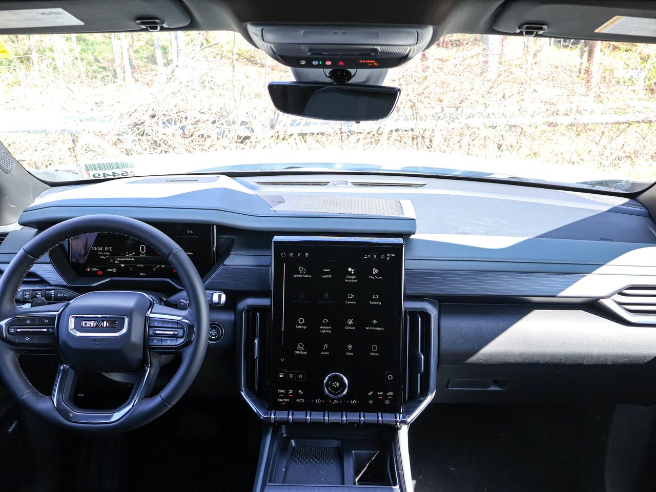 2026 GMC Acadia AT4 Photo